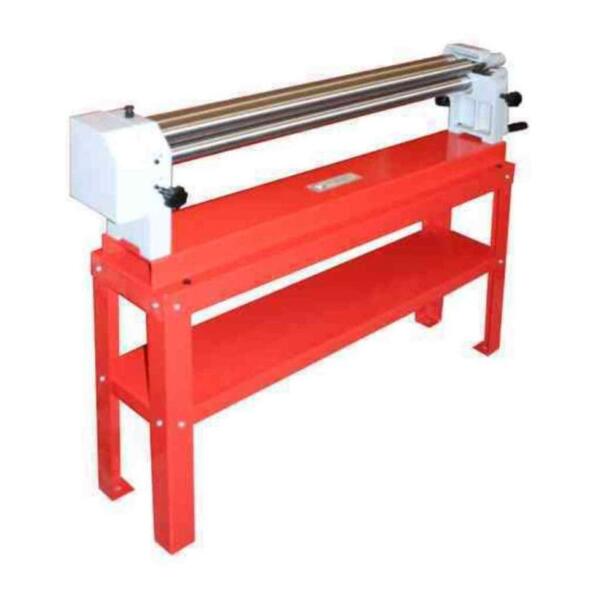 Curvadora de Cilindros Holzmann BBM1000