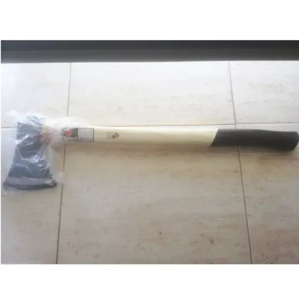 hacha-larga-cortar-troncos-beast-931260